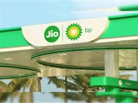 Jio-bp launches new diesel that offers saving of Rs 1.1 lakh per truck ...