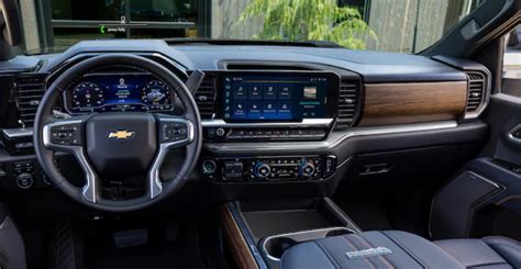 2024 Silverado HD Updates Include Flashy Interior - Ray Chevrolet