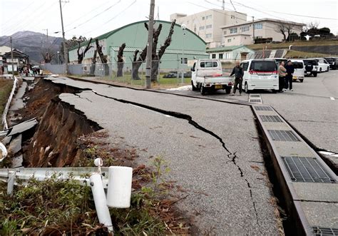 Powerful earthquakes leave at least 8 dead, destroy buildings along ...