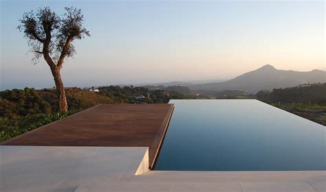 Les plus belles piscines infinies du monde - Joli Joli Design