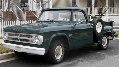 Dodge D series - Wikipedia