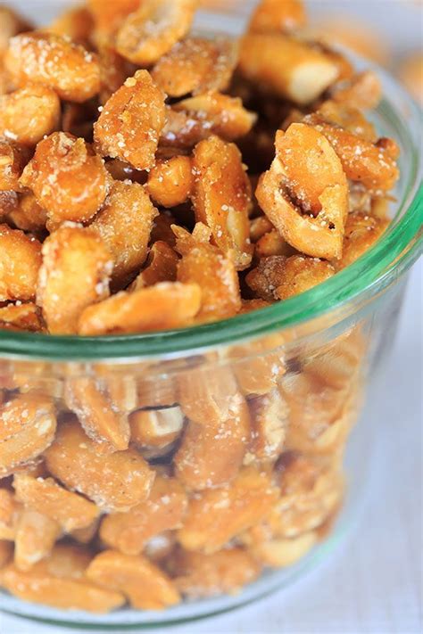 Spicy Honey Roasted Peanuts (Brown Eyed Baker) | Honey recipes, Peanut recipes, Nut recipes