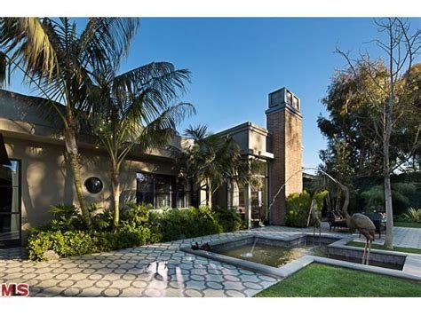 Sale Pending On Jeremy Renner's High-Priced Holmby Hills Flip - Trulia ...