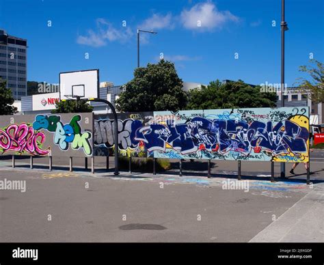 Graffiti Wall Basketball Court Stock Photo - Alamy