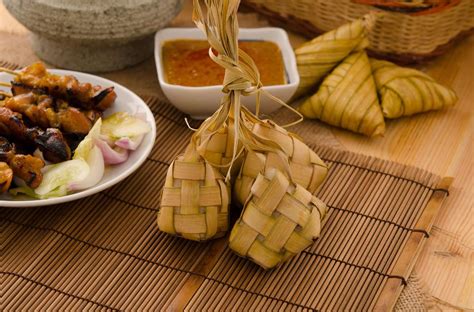 Ketupat Recipe: How to Make a Delicious Homemade Malaysian Ketupat