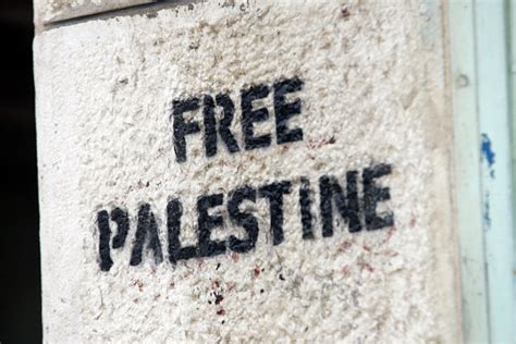 Palestine Graffiti Pictures | Download Free Images on Unsplash