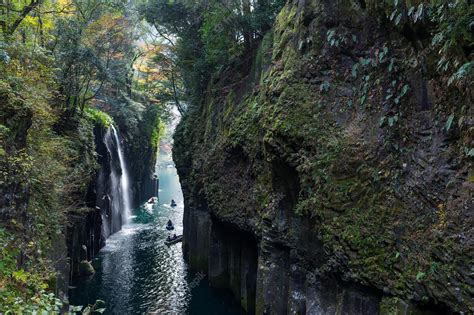 Premium Photo | Takachiho Gorge at autumn