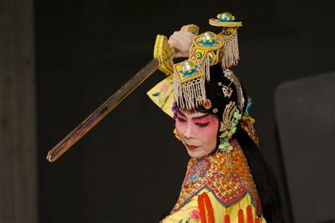 Chinese Opera: "Sword Dance from Farewell my Concubine" | Flickr