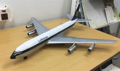 Boeing707 1/72 plastic scale model | Scale models, Plastic model kits, Model aircraft