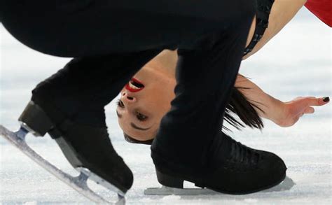 Odd Figure Skating Fails That Are Semi-Sexy (30 pics) - Izismile.com