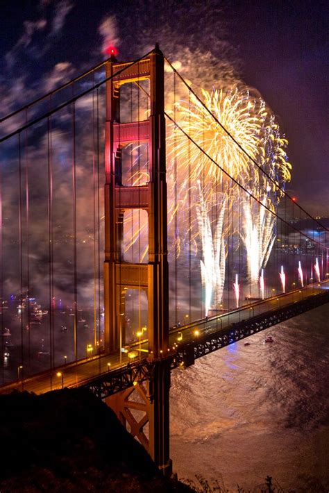 Golden Gate Bridge North Tower 75th Anniversary Fireworks (by Rob Kroenert) | Golden gate bridge ...