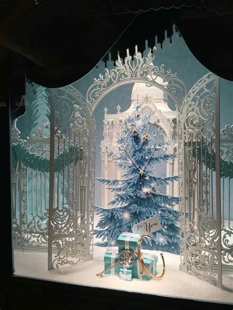 Tiffany & Co. | display | Christmas window display, Window display ...