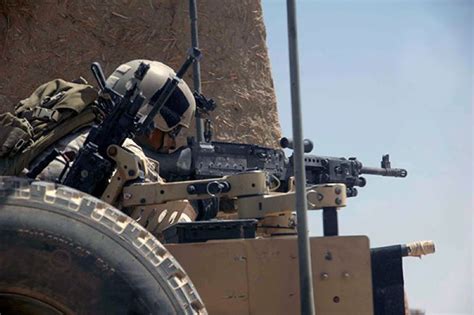 The US Military’s Workhorse GPMG: The M240! By: Jim Davis - Global ...