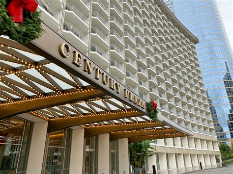 Checking in: Fairmont Century Plaza - Lonely Planet