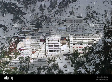 Winter in Vaishno Devi Stock Photo - Alamy