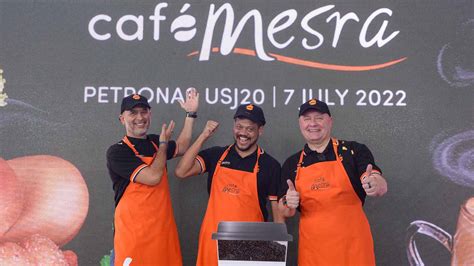 Petronas' new Café Mesra now offers barista-quality coffee at selected ...