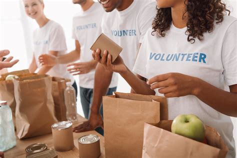 Volunteer Week: Students Create Care Packages - Santa Maria College