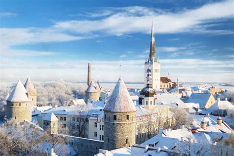 Auf in die Hauptstadt Estlands: 3 Tage im Winter nach Tallinn mit gutem Hotel & Flug ab 98 ...