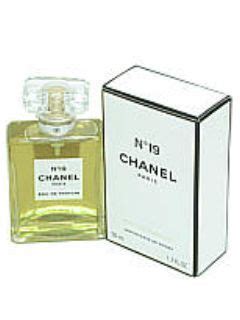 CHANEL No.19 Eau de Parfum - Reviews | MakeupAlley