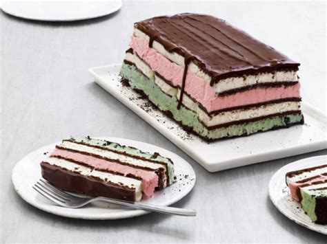 Neapolitan Ice Cream Sandwich Cake Recipe | Food Network Kitchen | Food ...