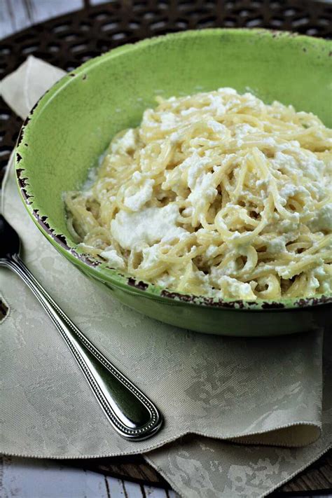 Pasta with Ricotta - Mangia Bedda