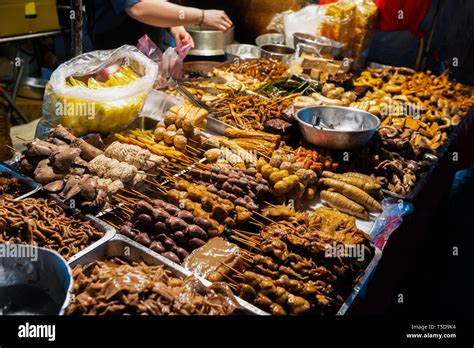 Taiwan Street Food Stock Photo - Alamy