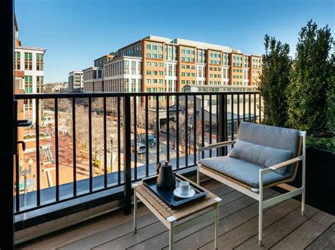 The 10 Best Hotels With Balconies in Washington D.C.