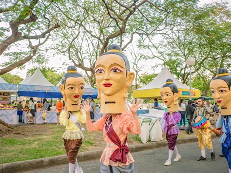 Bangkok.Thailand -24 January 2019.Thai people Parade walking in ...