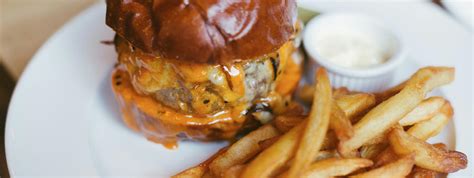 The 20 Best Burgers In NYC - New York - The Infatuation