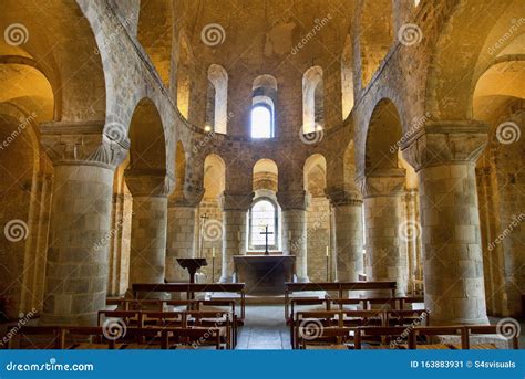 Londres, Torre De Londres, Interior De La Capilla De San Juan Foto ...