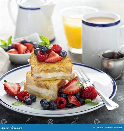 Baked French Toast with Cream Cheese Filling Stock Photo - Image of baked, lunch: 123017922