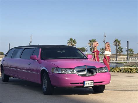 Pink Linlcoln | Limousine Services Malta: Route 66 group