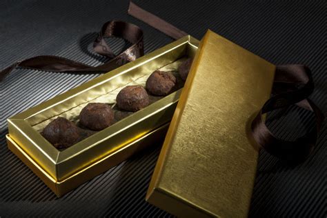 6 Of The Most Expensive Chocolate Bars & Truffles In The World [2023 ...