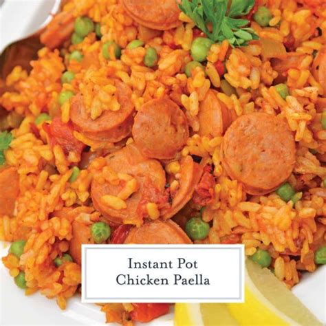 Instant Pot Chicken Paella + VIDEO (5 min prep + 10 min cook = DONE!)