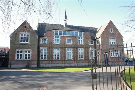 Spalding Grammar School Real Reviews & Accurate Rankings (2024)