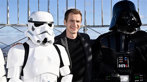 Empire State Building 'Star Wars': Hayden Christensen, Darth Vader kick off Empire State ...