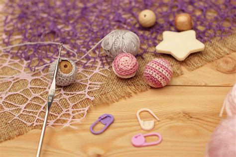 How to Crochet with Beads