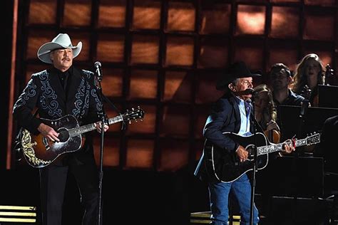 Country Legends Alan Jackson and George Strait Share the Stage During ...