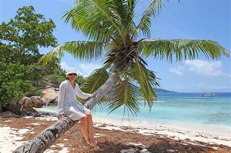 Island Hopping in Seychelles (+How You Can Do It Too)