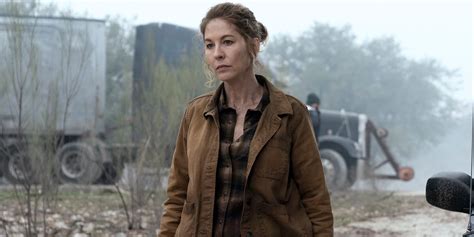 Fear the Walking Dead's Jenna Elfman Unpacks June's Difficult Season 7