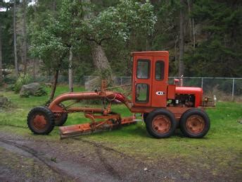 1960 Allis Chalmers Model D Grader - TractorShed.com