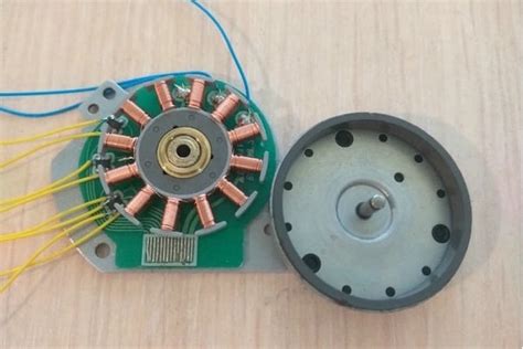 3-Phase Brushless DC Motor Control with Hall Sensors - Industry Articles