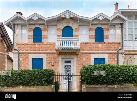 Arcachon in France, typical villa in a luxury neighborhood Stock Photo - Alamy