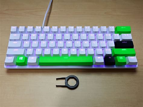 Razer Huntsman Mini review: A tiny but efficient minimalist keyboard ...