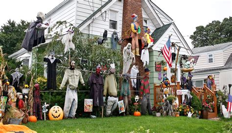 Spooky Halloween houses of Malverne, West Hempstead | Herald Community ...