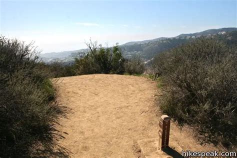 Temescal Canyon Trail | Los Angeles | Hikespeak.com