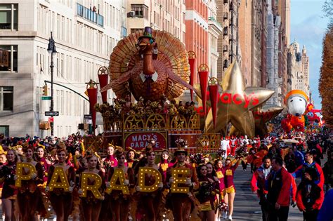 Macy's Thanksgiving Day Parade 2019 In New York City (PHOTOS) | New ...