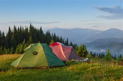 5 Ways to Make Your Camping More Eco-Friendly