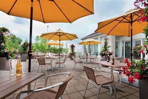 Hilton Garden Inn Montreal Airport Montreal | Bookonline.com