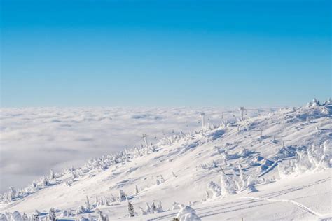 5 Top Ski Resorts Near Kelowna in 2024 | Bercum Builders